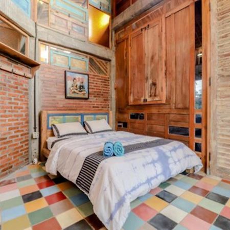 Lorong Homestay Bantul Exterior foto