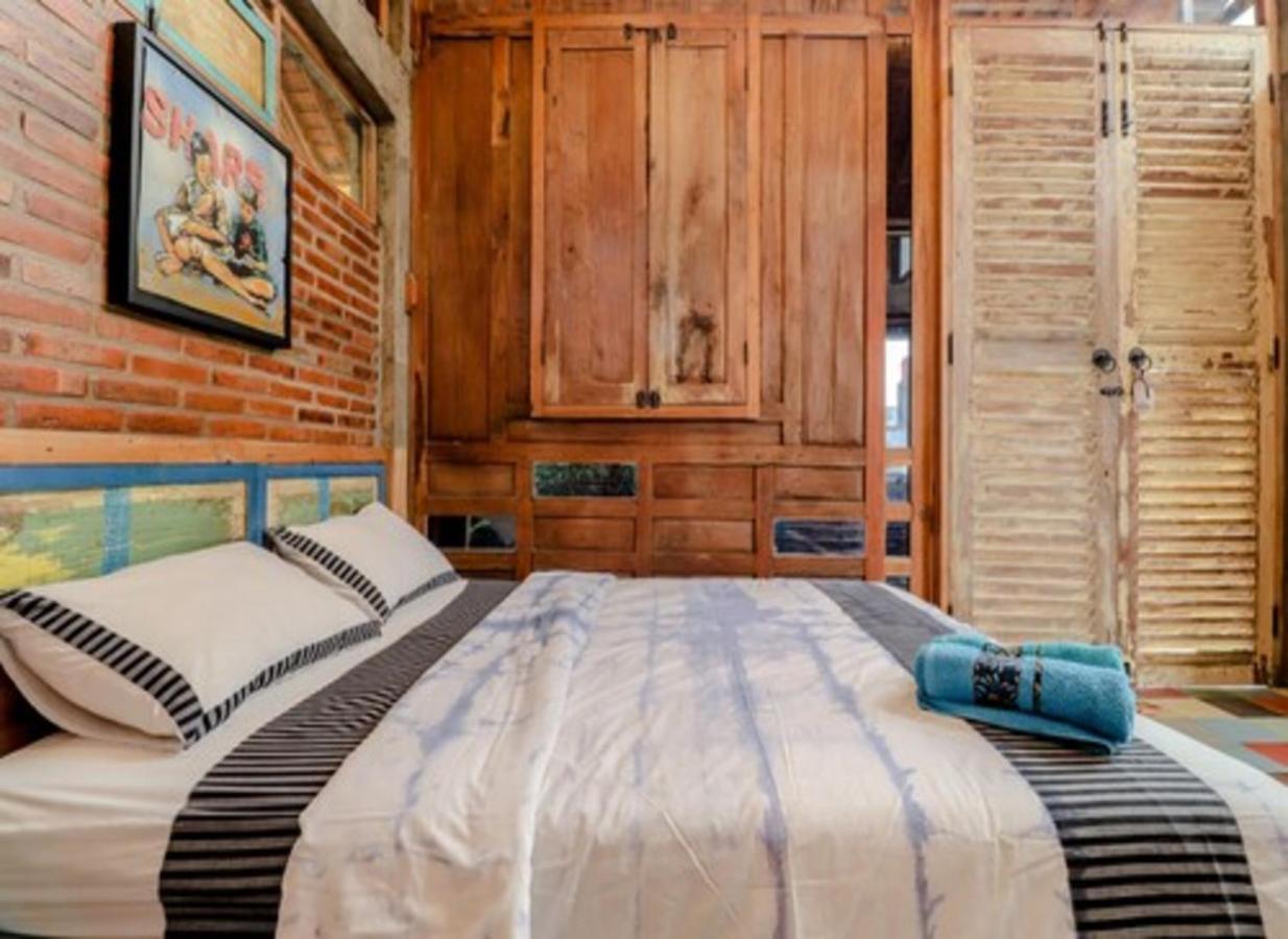 Lorong Homestay Bantul Exterior foto